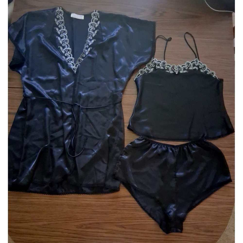 VTG Val Mode Pajama Set w Robe Black Gray Made in the USA Sz Medium runs small